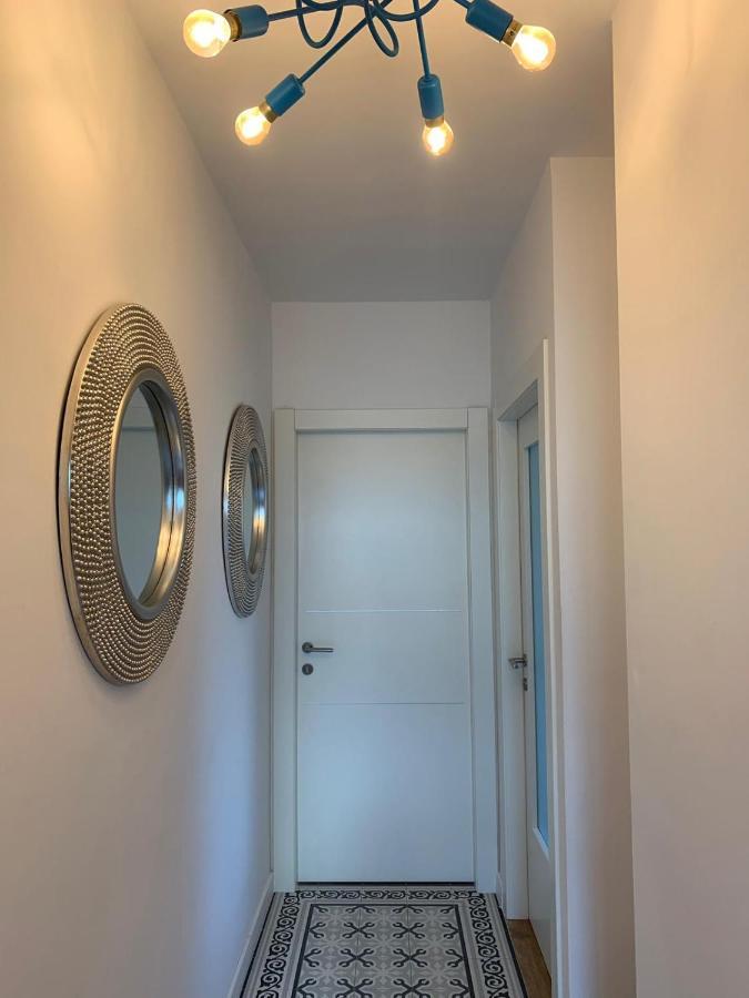 Anna Apartment Split Exterior photo